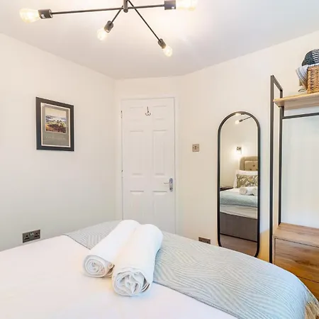 2 Bed In Windermere Oc-Lr104 *