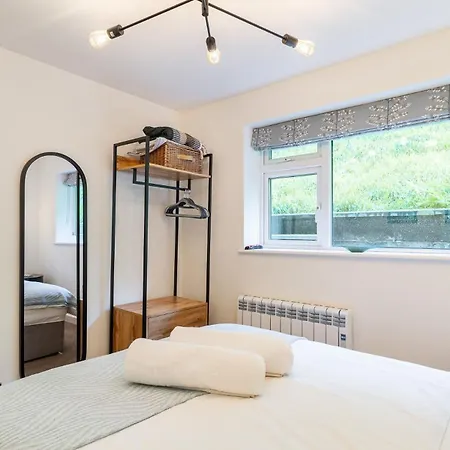 2 Bed In Windermere Oc-Lr104 *