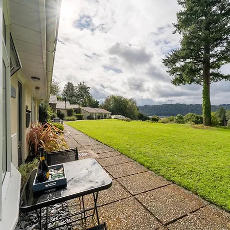 Lowera * Windermere