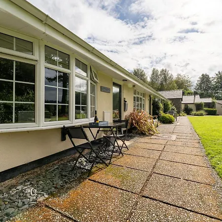2 Bed In Windermere Oc-Lr104